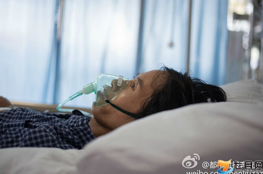 記者肖本富拼命工作患癌無錢治病 肖本富家庭背景個人資料引關(guān)注
