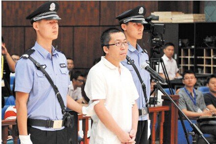僧人船震門背后利益鏈曝光 和尚船震門原是立二拆四幕后推手策劃 和尚船震圖片