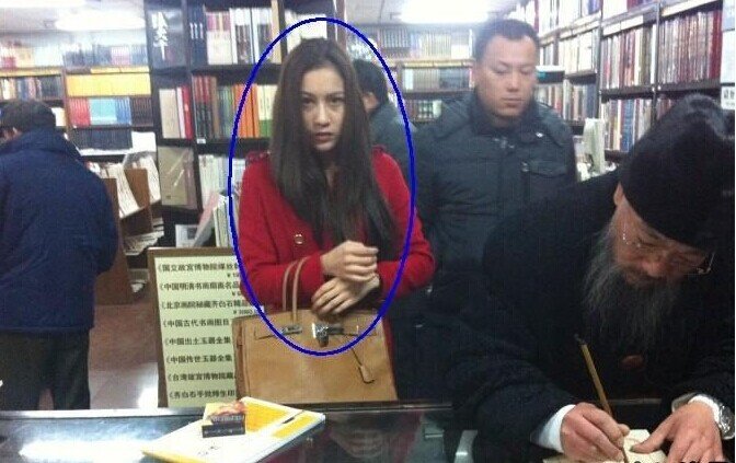 僧人船震門女主角安金莉婭個人資料照片 僧人船震門全套圖片及幕后推手曝光