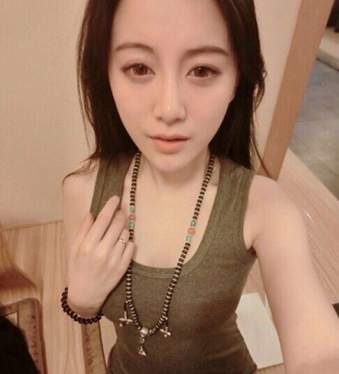 李嘉格個人資料及微博圖片曝光 中國好聲音李嘉格男友照片資料背景 李嘉格家庭背景