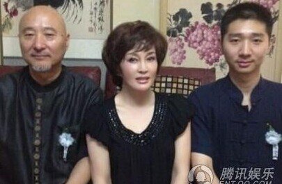 陳佩斯兒子陳大愚自曝喜歡郭德綱買(mǎi)不起票 陳大愚微博圖片及女友照片 陳大愚個(gè)人資料