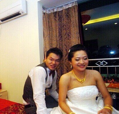 朱芳雨小三照片資料及背景微博曝光 朱芳雨為什么跟妻子胡美離婚原因 胡美個人資料照片