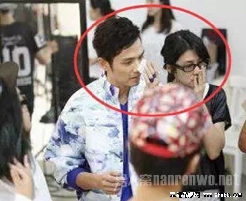 鐘漢良老婆到底是誰(shuí)身份首曝光 鐘漢良靜距離節(jié)目說(shuō)漏嘴揭秘鐘漢良老婆謝易樺個(gè)人資料照片背景