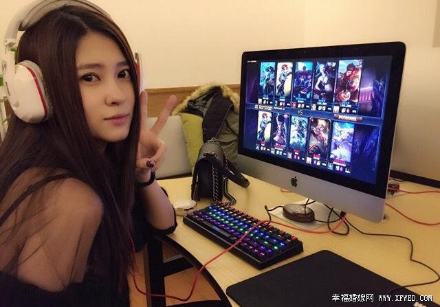 鐘鹿純王思聰為什么分手原因內(nèi)幕 揭鐘鹿純新歡男友劉曉宇簡介家庭背景照片