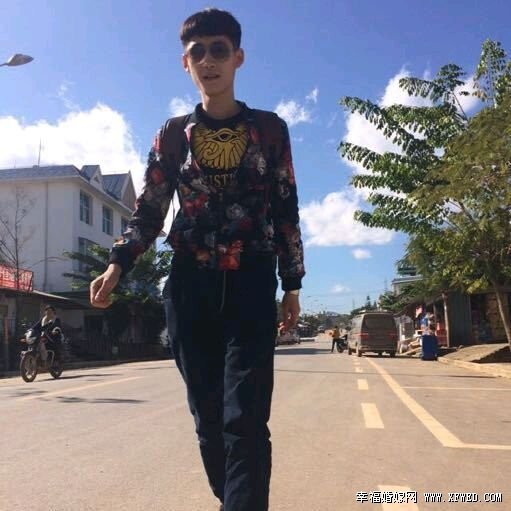 變形計何沛函家庭背景 揭其女友鄭琳個人資料照片