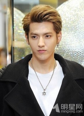 吳亦凡自曝當練習生辛苦