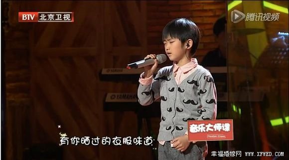周安信媽媽個(gè)人資料遭扒 揭周安信父母照片及家庭背景