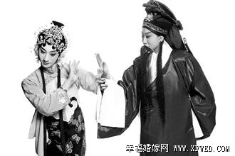 男旦劉欣然驚艷女妝前后比 揭其個(gè)人資料及家庭背景