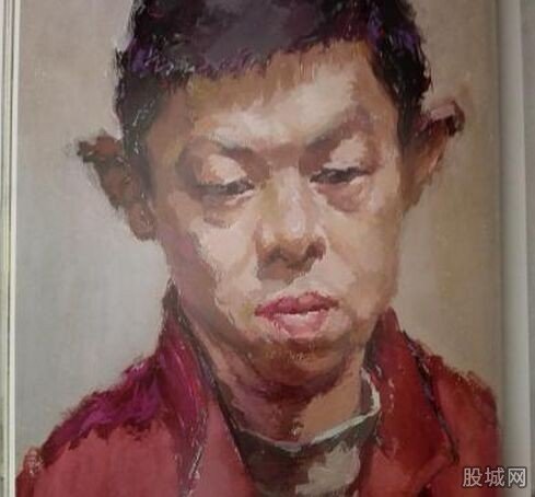 男子為養(yǎng)家當(dāng)人體裸模
