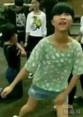 拖鞋妹6分鐘視頻