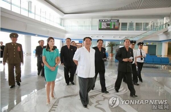 朝鮮空姐顏值爆表