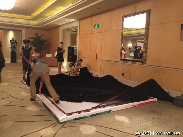 黃勇婚禮高高痛哭不結(jié)婚是怎么回事? 揭新娘高高個(gè)人資料及家庭背景