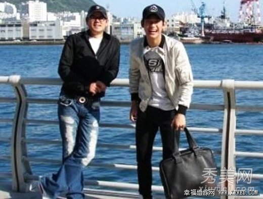 金秀賢的爸爸金忠勛個人資料及照片 金忠勛歌曲哥哥來了試聽及MP3下載