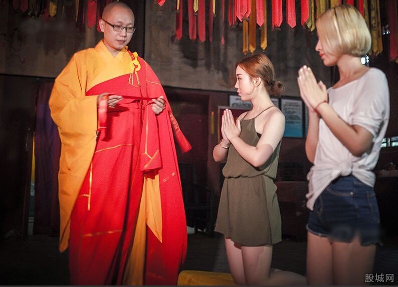 土家姑娘佛寺宣布出柜