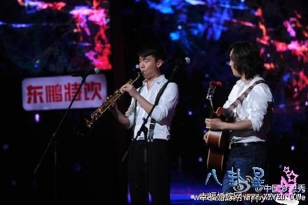 中國(guó)夢(mèng)想秀兄弟兩賀強(qiáng)耿園個(gè)人資料 兄弟兩模仿beyond歌曲爆紅