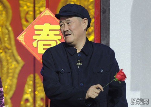 趙本山為地震災(zāi)區(qū)捐款
