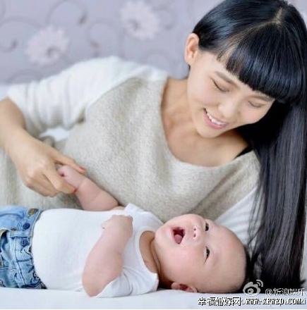 王迅微博小號(hào)徐楊的幸福時(shí)光全部微博截圖曝光 王迅現(xiàn)任老婆個(gè)人資料微博私房照遭扒