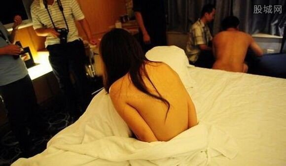 丈夫?qū)g妻子支持