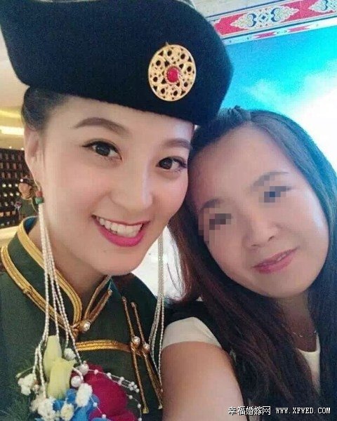 印小天內(nèi)蒙古婚禮現(xiàn)場(chǎng)直擊 新娘哈琳娜個(gè)人資料及私房照曝光