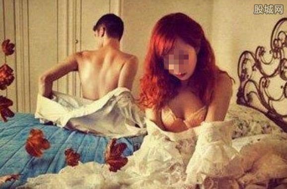 網(wǎng)聊開房遇親女兒