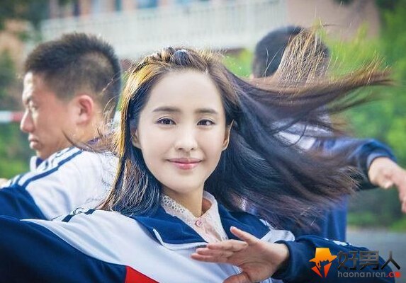 國民初戀王智好看嗎 《夏洛特?zé)⿶馈穱癯鯌偻踔钦掌毓? width=