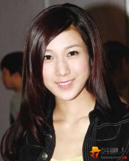 鐘嘉欣曝被追殺真相揭秘曝光  鐘嘉欣個人資料照片曝光